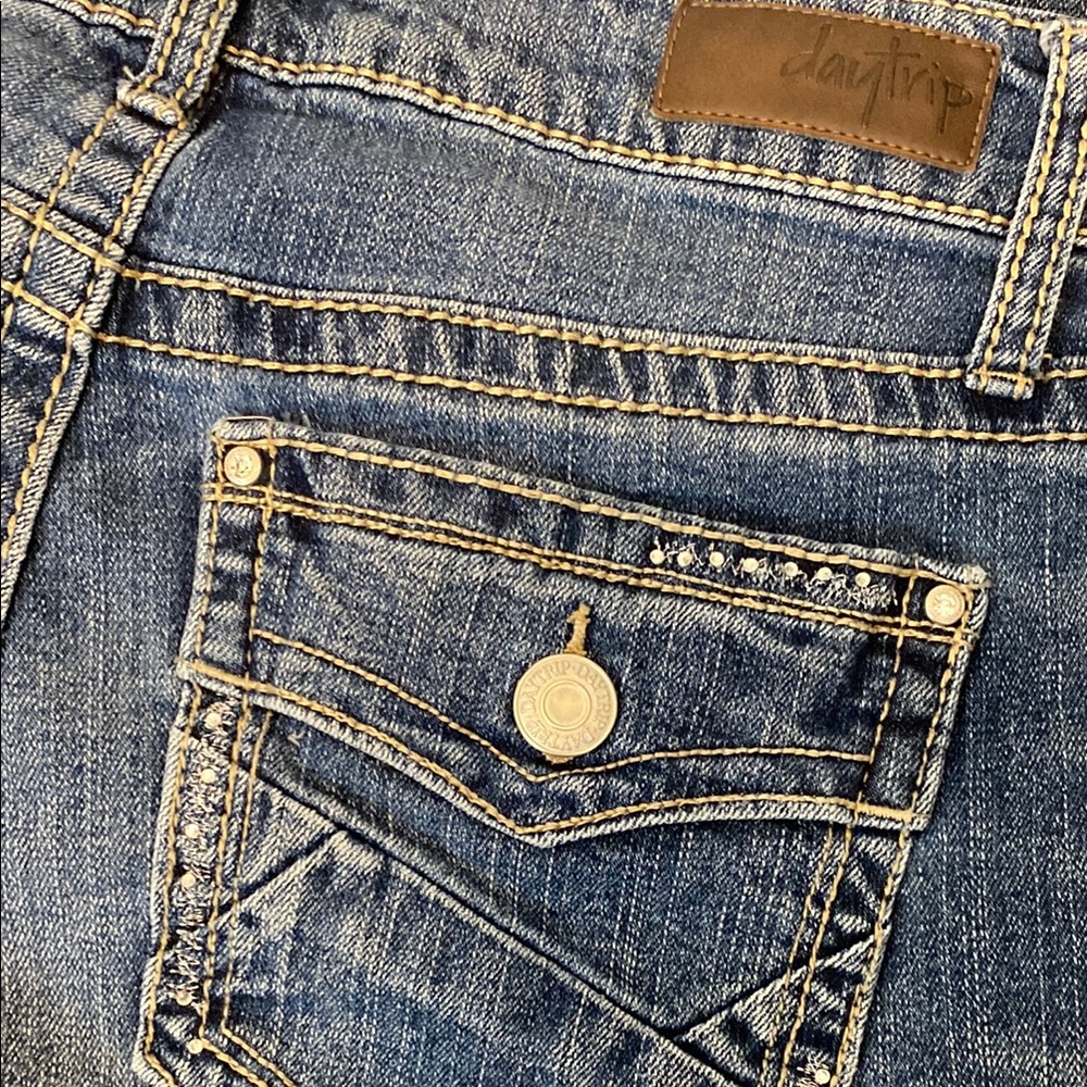 Daytrip Ladies Virgo Skinny Jeans Style#DBK636 Size 28 R